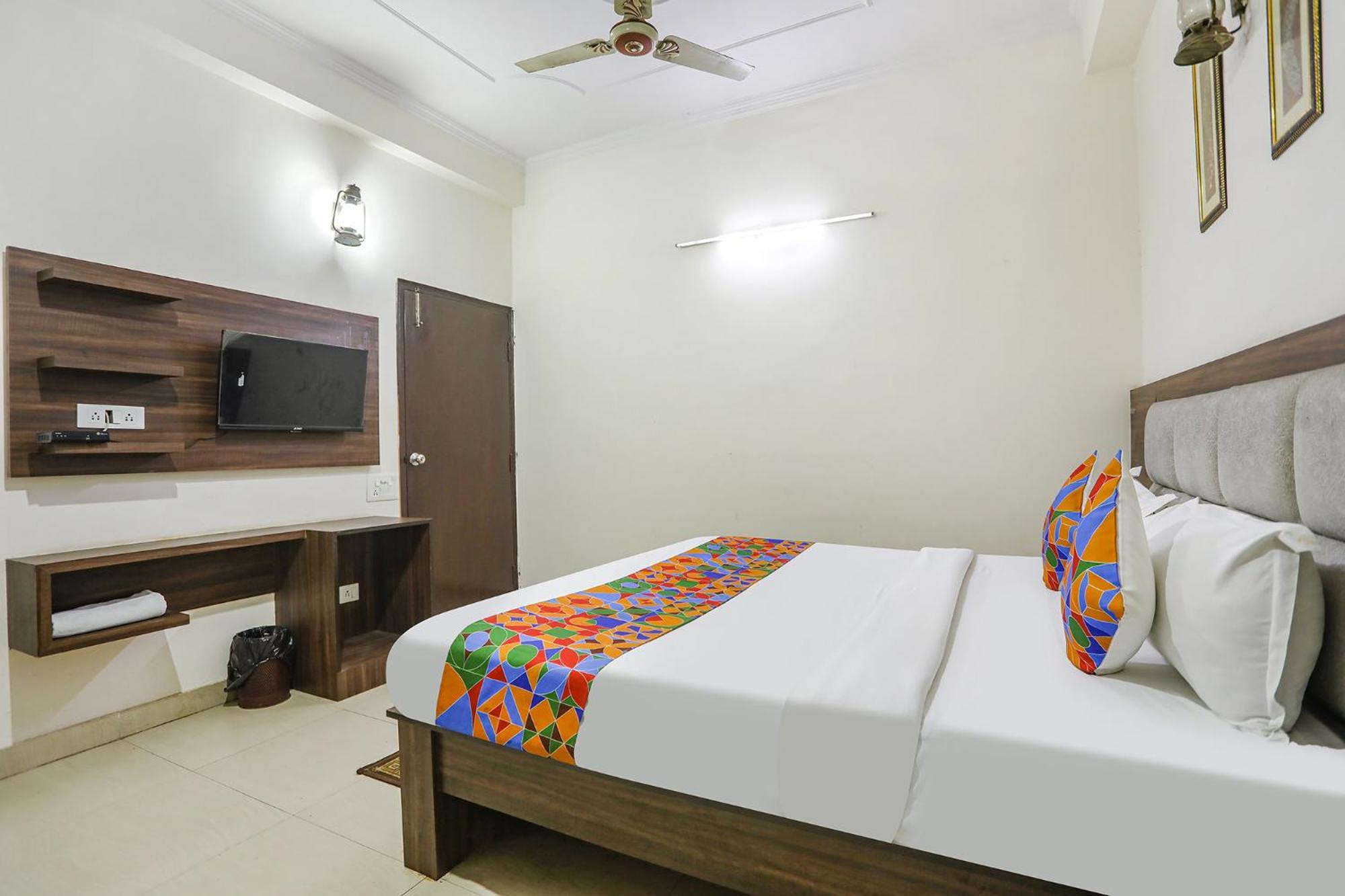 Fabhotel Corporate Stay Noida Buitenkant foto